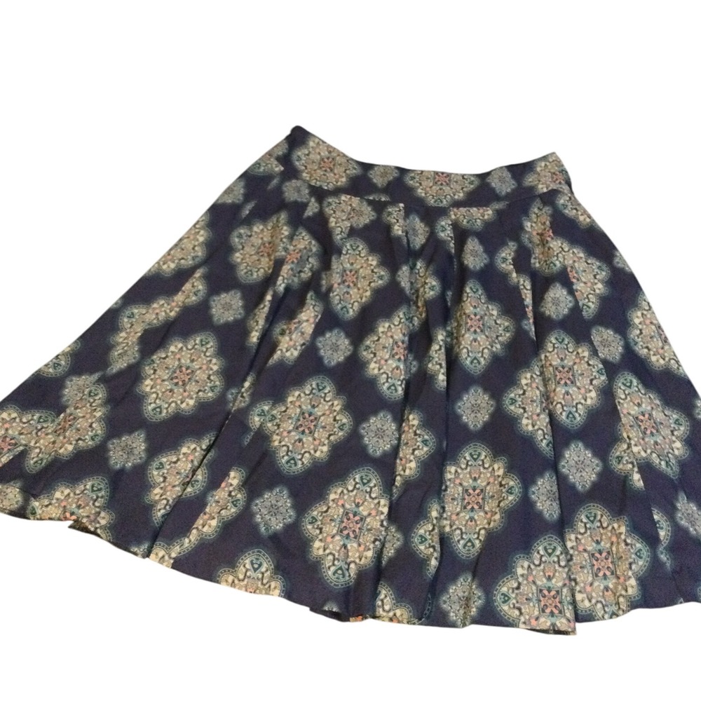 Ann Taylor Women's Navy Blue Medallion Print Flared Skirt Boho Festival Size 6